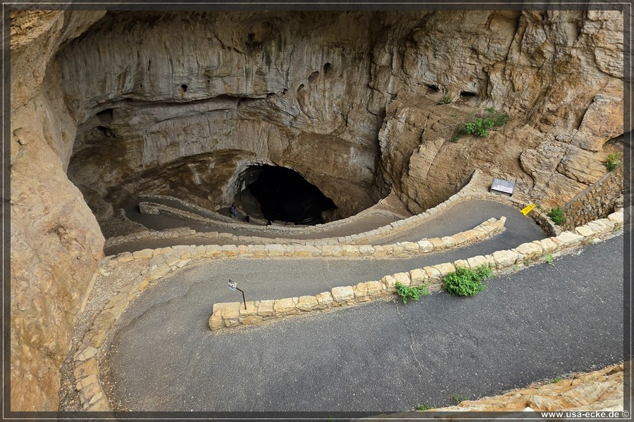 Carlsbad_Entrance_2026_007
