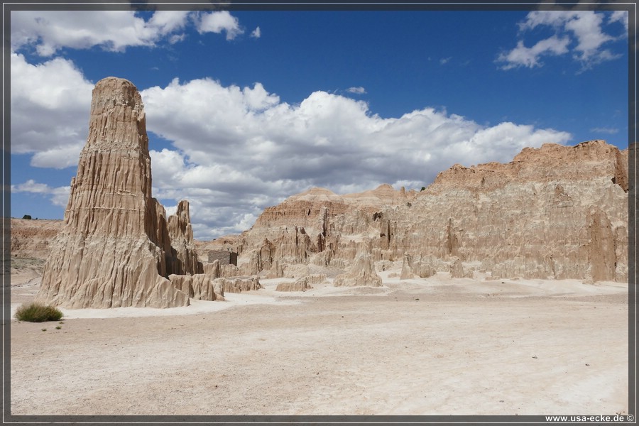 Cathedral_Gorge_2024_005