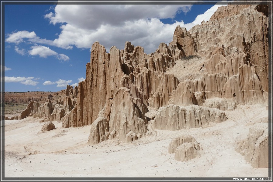 Cathedral_Gorge_2024_013
