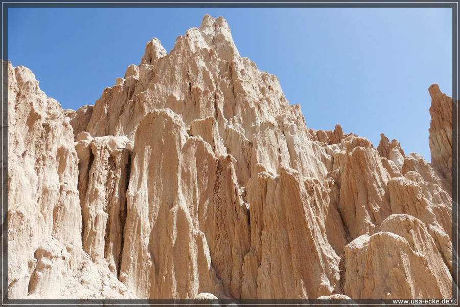 Cathedral_Gorge_2024_035