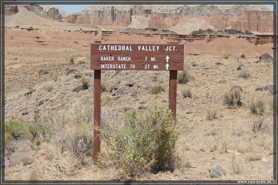 Cathedral_Valley_2025_025