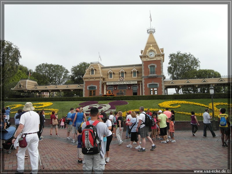 disney2011_04