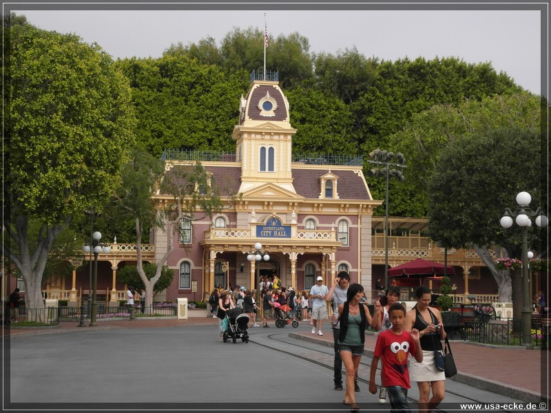 disney2011_05