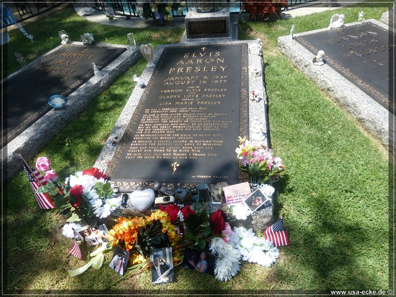 Graceland_33