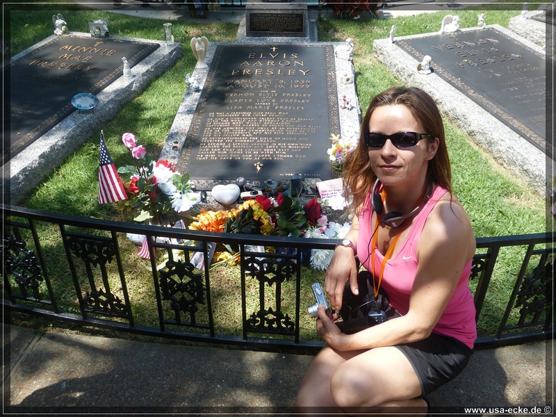 Graceland_34