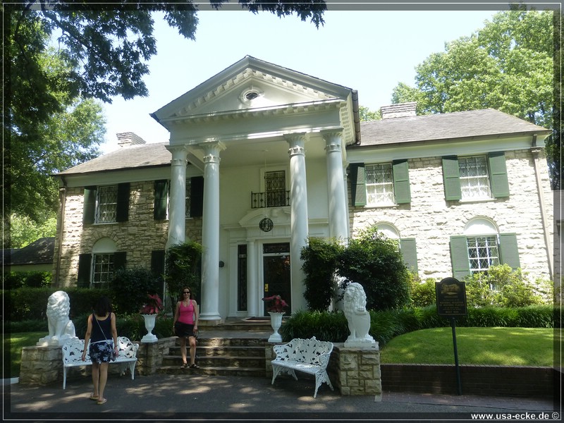 Graceland_40