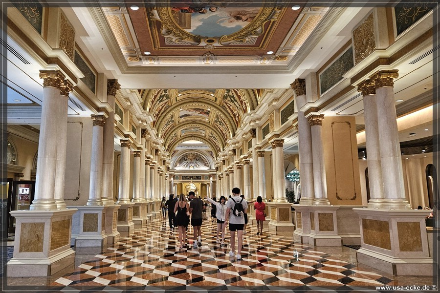 Vegas_Strip_2025_054