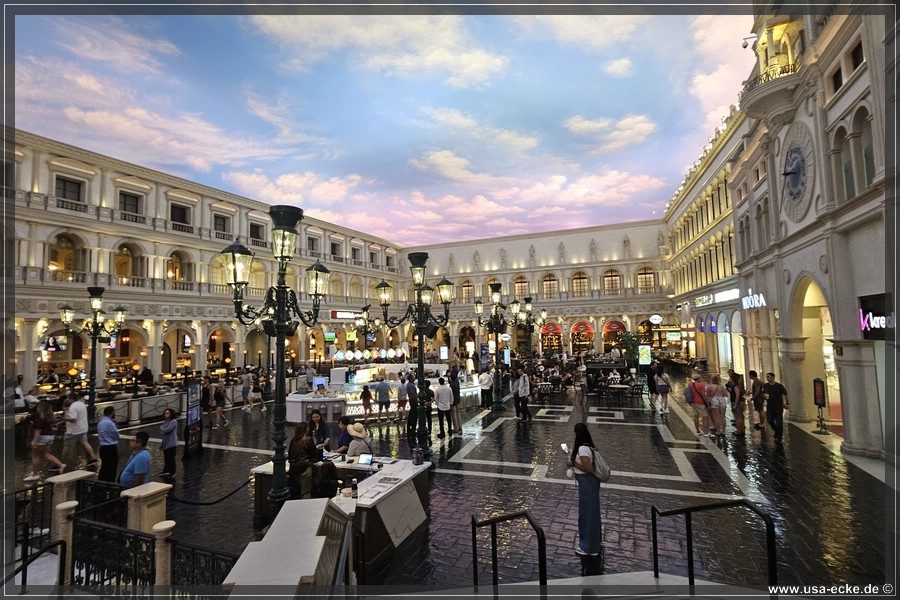 Vegas_Strip_2025_058