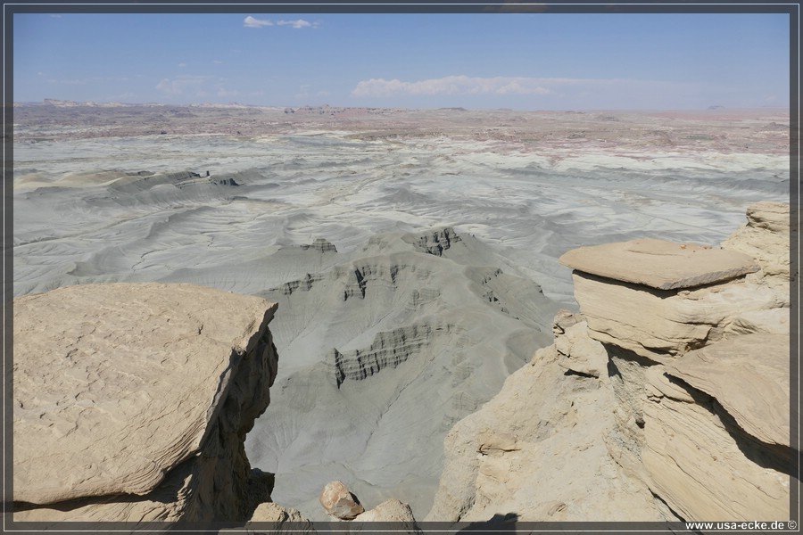 Moon_Overlook_2025_011