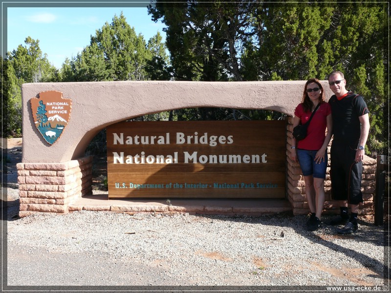 Natural_Bridges_01