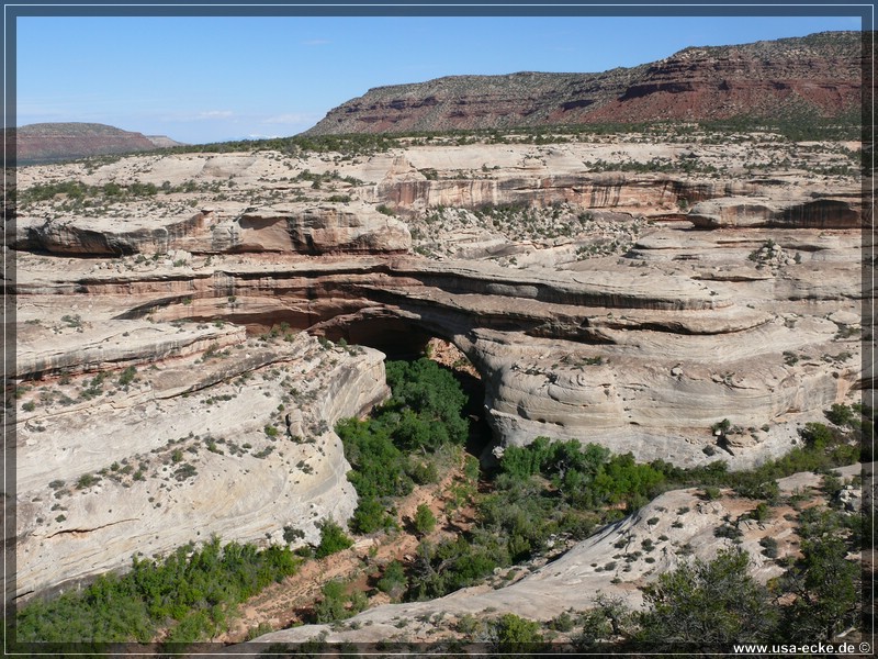 Natural_Bridges_09