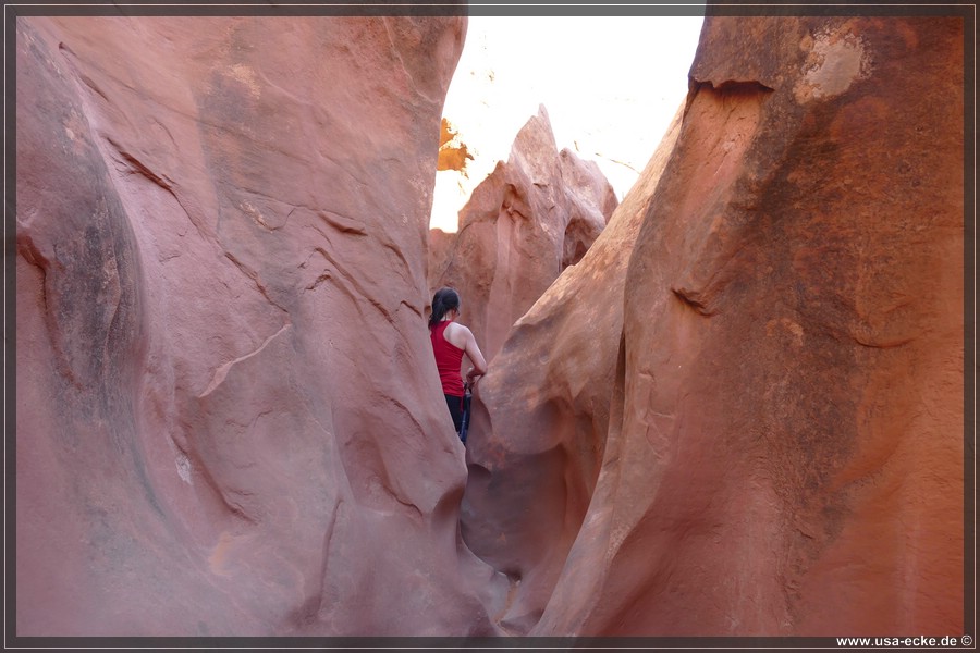 PeekaBoo_2025_032