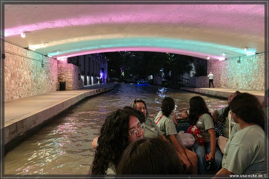 SanAntonioBoat_2026_008