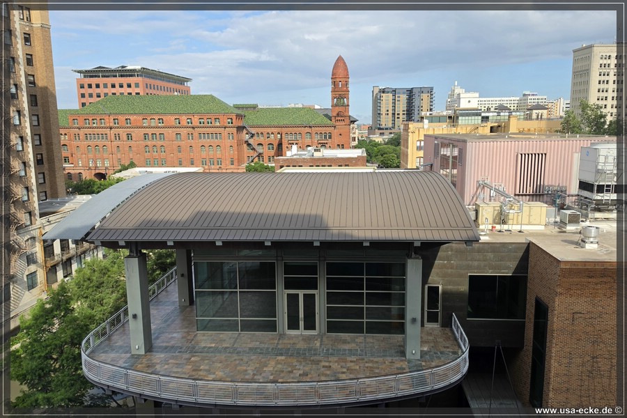 Abseits_Riverwalk_2026_001
