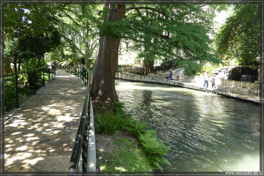 riverwalk_003