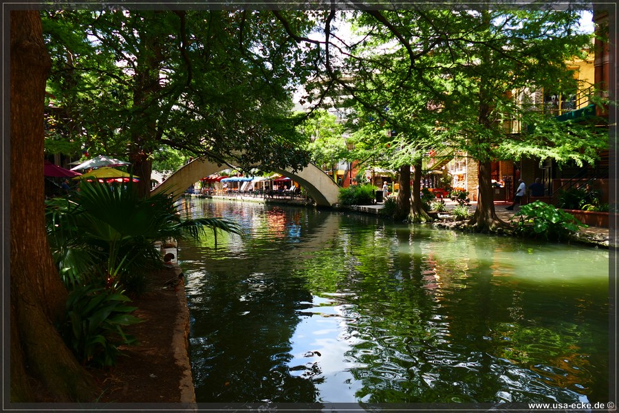 riverwalk_007