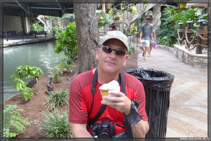 riverwalk_016