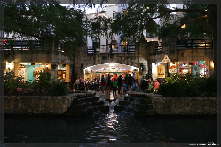 riverwalk_039