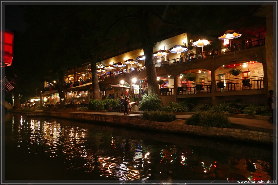 riverwalk_050