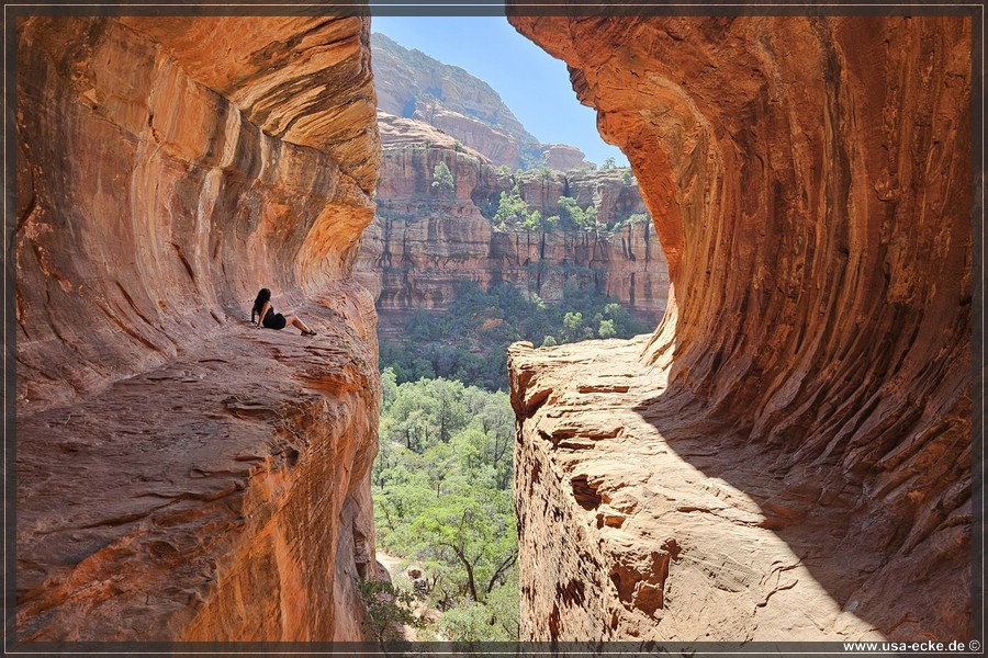SubwayCave_2025_032