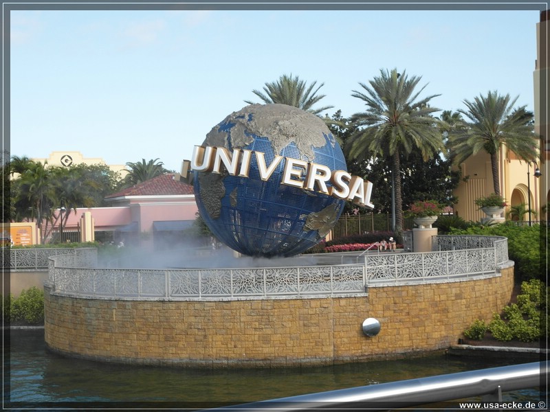 universal_09_10_12_036